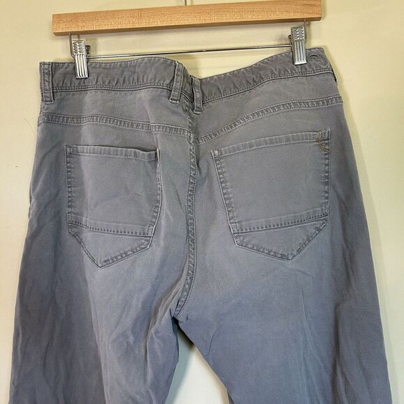 Tommy Bahama Men's Boracay Jeans in Vintage Grey Wash size 32 X 30 - Picture 3 of 10